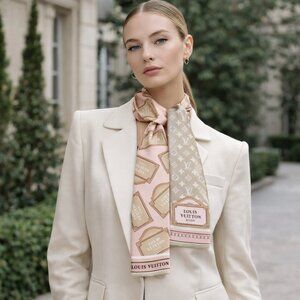 Louis Vuitton Bandeau 100% Silk Scarf Monogram Reversible